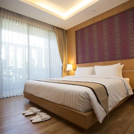 Baitong Hotel Tachilek Ngoại thất bức ảnh