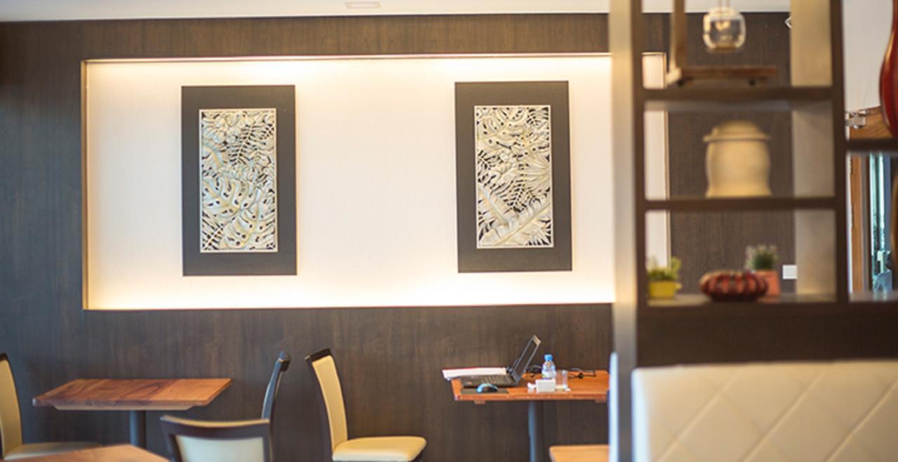 Baitong Hotel Tachilek Ngoại thất bức ảnh